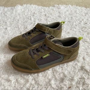 TEVA Boys Army Green Sneaker Shoes